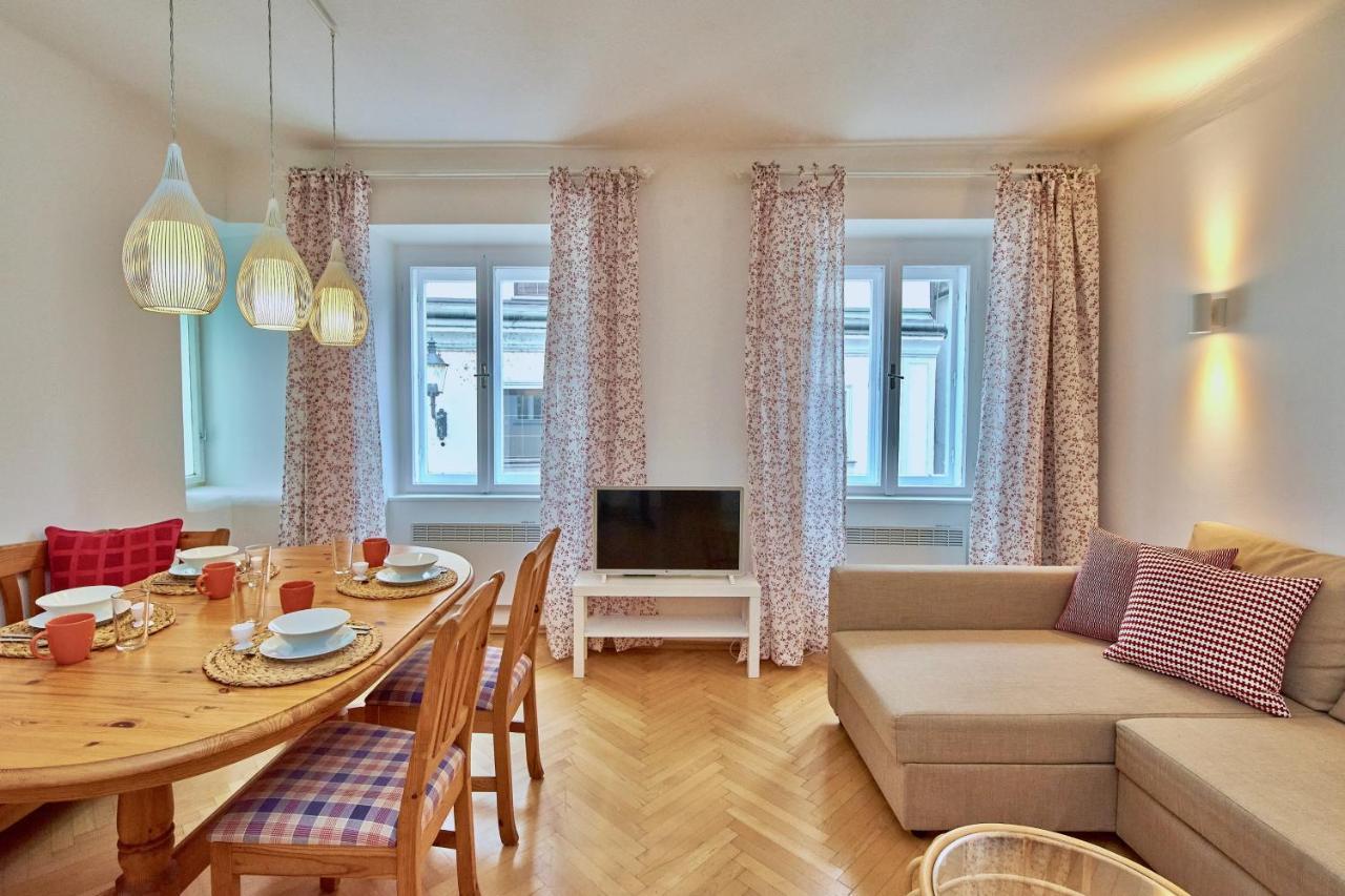 Altstadt Apartments Melk Mit Sauna エクステリア 写真