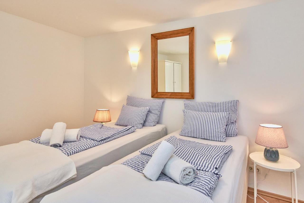 Altstadt Apartments Melk Mit Sauna エクステリア 写真