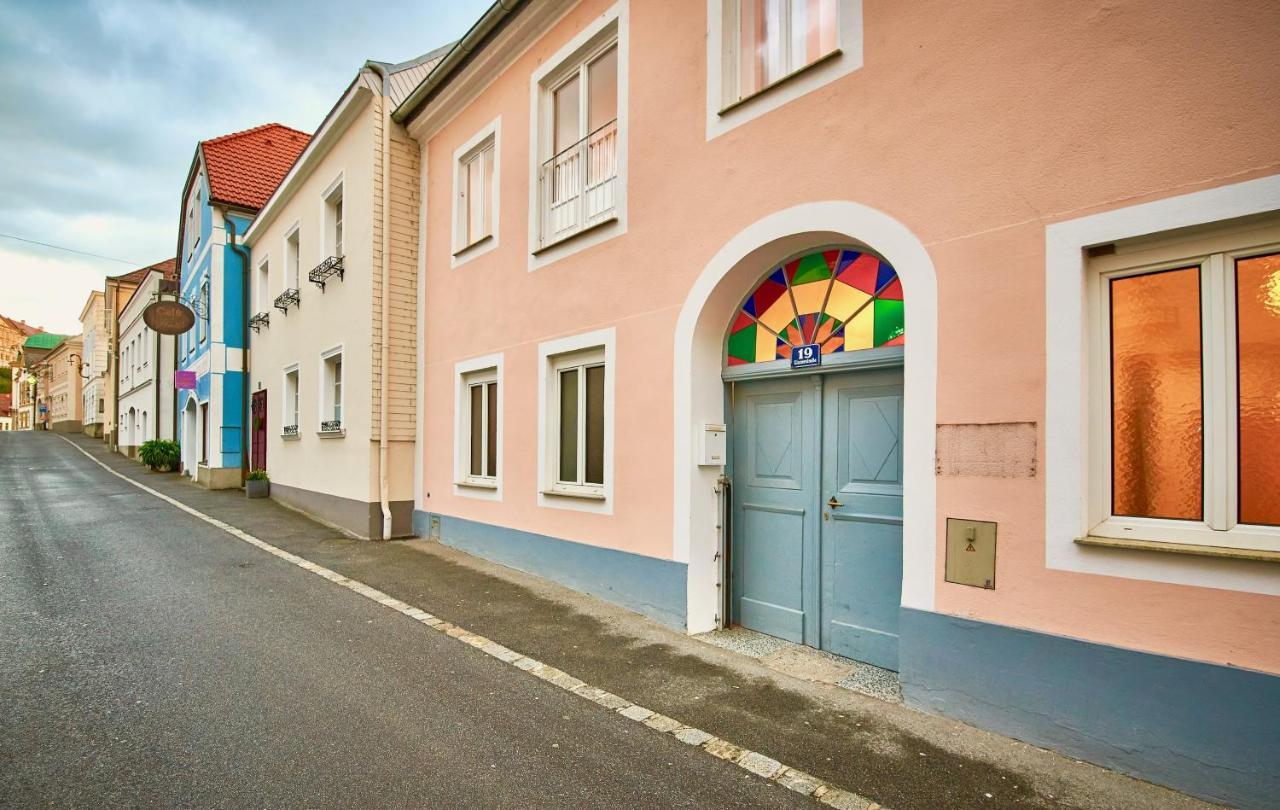 Altstadt Apartments Melk Mit Sauna エクステリア 写真